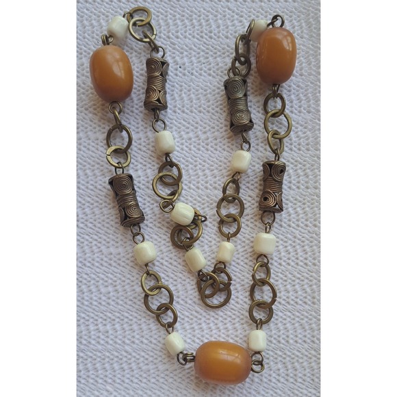 The Unbranded Brand Jewelry - Vintage 1920s Art Deco Butterscotch Bakelite Brass Barrel Necklace
